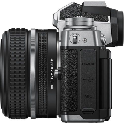 купить Фотоаппарат беззеркальный Nikon Z fc kit 28mm F2,8 SE в Кишинёве 