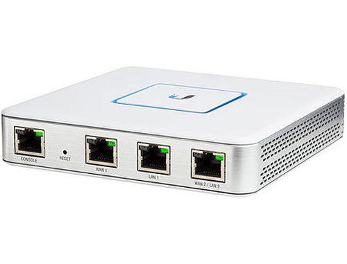 cumpără Ubiquiti UniFi Security Gateway USG, Dual-Core 500 MHz MIPS64, 512MB DDR2 RAM, 2GB Flash Storage, 3 Gbps, 1000000 pps, 3 x 10/100/1000 Mbps Ethernet ports, RJ45 Serial Port, USG (router/роутер) în Chișinău 