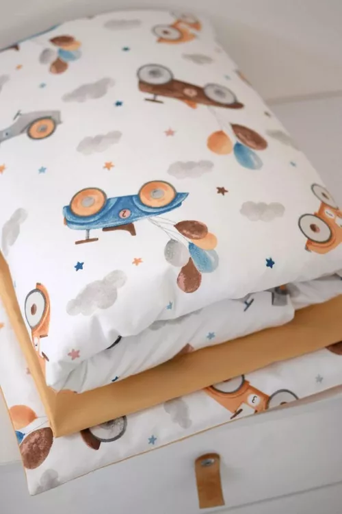 cumpără Lenjerie de pat pentru copii Veres 153.1.23 Сменная постель Ретро-Машинки 90x110/40x60 (3ед.) în Chișinău 