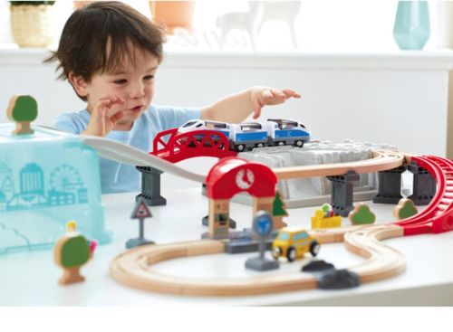 купить Игровой комплекс для детей Hape E3771 Set trenulet, cu cutie de depozitare в Кишинёве 