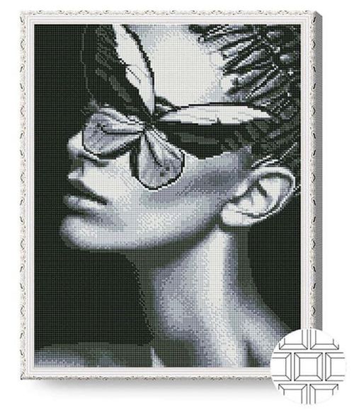 купить Картина по номерам Art Gallery QB206050 Mozaic cu diamante patrate 40x50cm Fluturele si profilul fetei в Кишинёве 