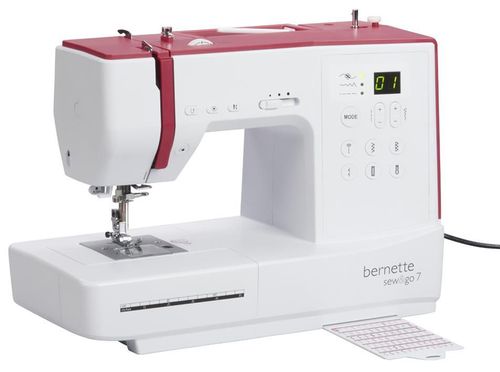 cumpără Mașină de cusut Bernette Sew&go 7 în Chișinău 