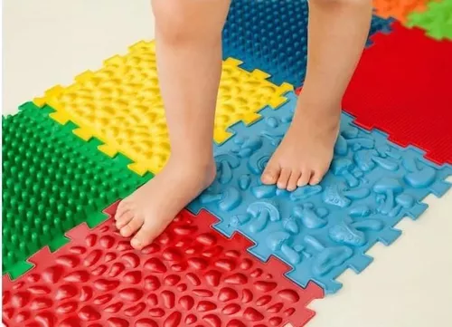купить Коврик игровой Ortek 09639 коврик-пазл ортопедический -массажный 10эл 26x26cm в Кишинёве 