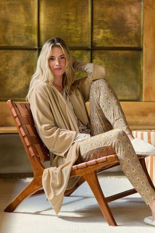 купить Домашний текстиль Pip Studio 51.510.861 Naomi Kimono Velvet Sand XL Sand в Кишинёве 