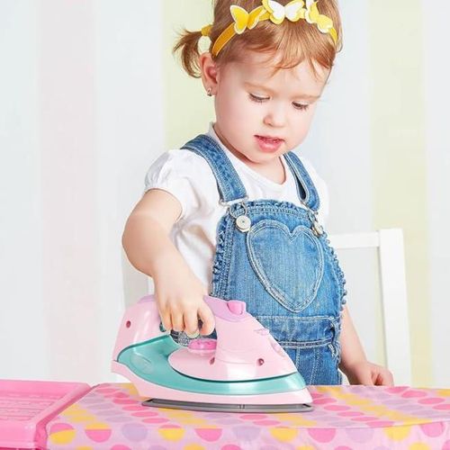 купить Игрушка Battat BT7223Z Set de joaca: fier de calcat cu masa de calcat, 2022D в Кишинёве 