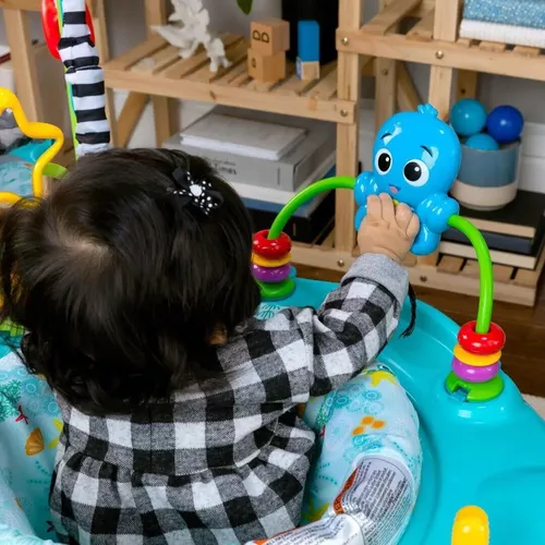 cumpără Leagăn pentru bebeluși Baby Einstein 13094 Centru de activitati cu jucarie electronica Curiosity Cove în Chișinău 