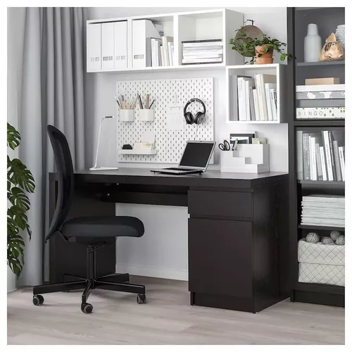 купить Офисный стол Ikea Malm 140x65 cm (Negru-maro) в Кишинёве 