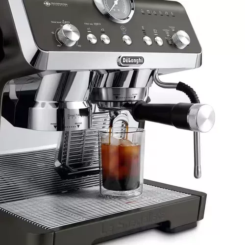 купить Кофемашина DeLonghi EC9555.BK La Specialista Opera в Кишинёве 