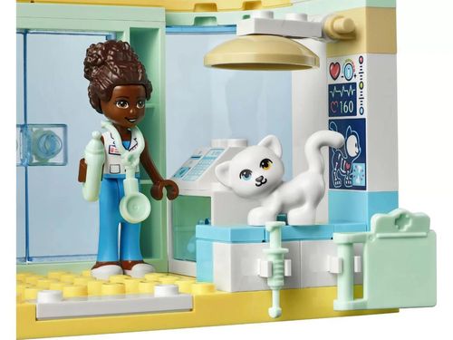 Lego pet clinic 2025