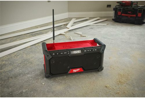 cumpără Aparat de radio Milwaukee 4933492344 RADDAB+G2-0 p/u santier cu Bluetooth DAB+ M18 în Chișinău 