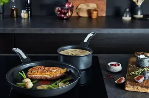 купить Сковорода Tefal G2840432 Selection 24cm в Кишинёве 