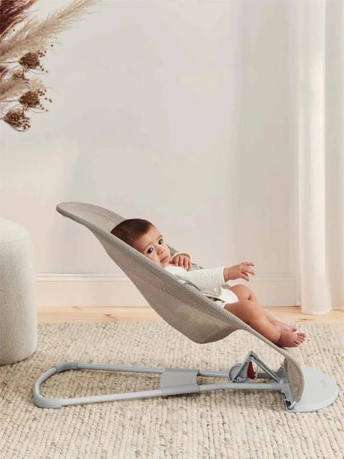 купить Детское кресло-качалка BabyBjorn 005144A Balance Soft Grey Beige/White в Кишинёве 