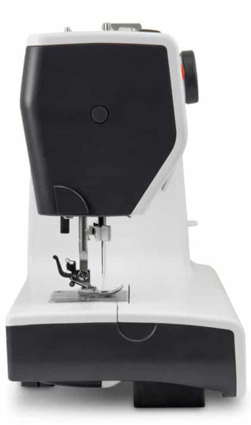 cumpără Mașină de cusut Bernette B33 în Chișinău 