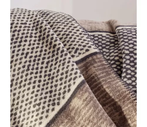 cumpără Cuvertură Ibena 1880/300 Jacquard Decke Ubud 150x200 în Chișinău 