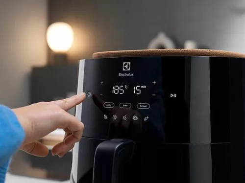 cumpără Friteuza cu aer cald Electrolux EAF7B în Chișinău 