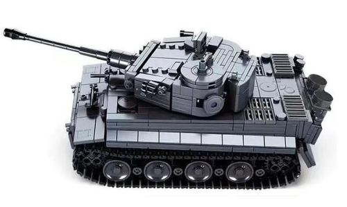 купить Конструктор Sluban B0851 Tanc Tiger, 814elem в Кишинёве 