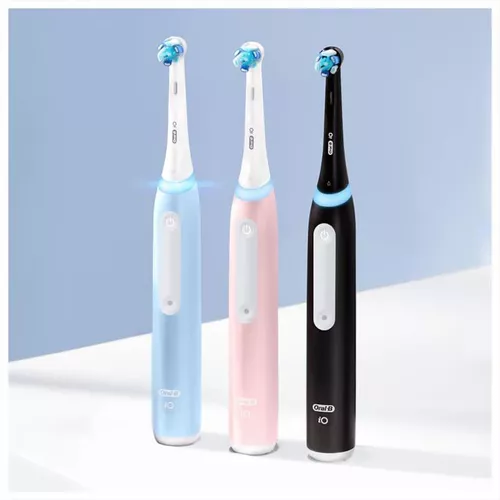 cumpără Periuță de dinți electrică Oral-B 1505 iO SERIES 3 BLACK în Chișinău 
