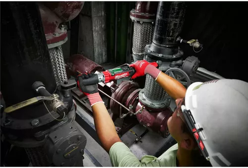 cumpără Mașina de infeliat Milwaukee 4933464970 cheie dinamometrica digitala M12 FUEL în Chișinău 