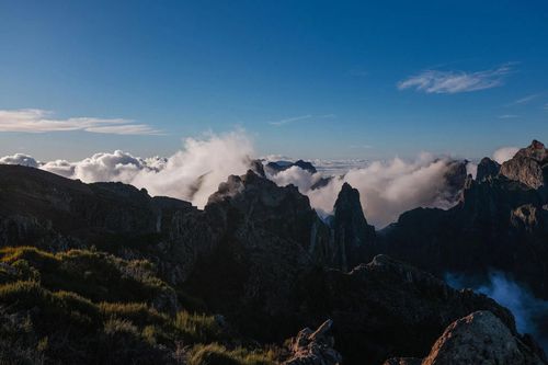 купить Фотоаппарат беззеркальный FujiFilm GFX100RF silver в Кишинёве 