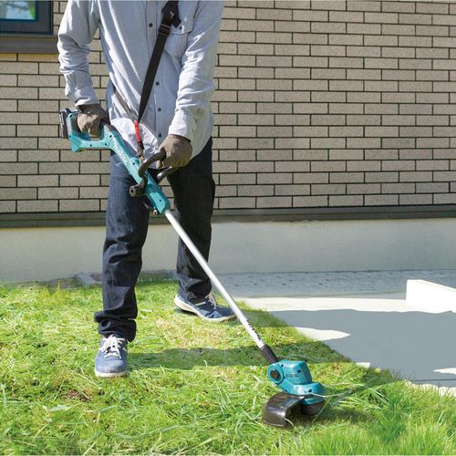 cumpără Trimmere pentru iarba Makita DUR193RF Trimmer 18V 3.0AH 26cm LXT în Chișinău 