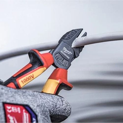 cumpără Clește Milwaukee 4932464566 Clesti cu tais lateral VDE 145mm în Chișinău 
