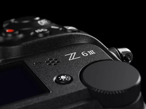 купить Фотоаппарат беззеркальный Nikon Z6III lens kit 24-70 f/4 S в Кишинёве 
