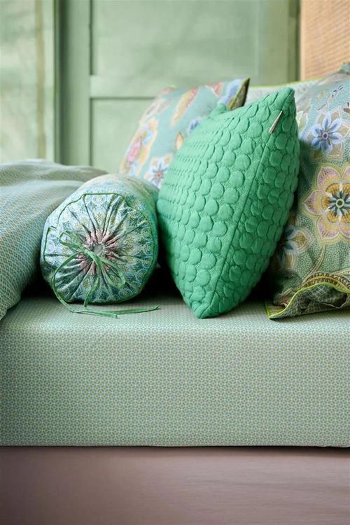 купить Постельное белье Pip Studio 329695 Cross Stitch Fitted Sheet 180x200 h35 Light Green в Кишинёве 