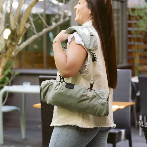 cumpără Marsupiu pentru copii Babymoov A057006 Sistem de purtare transformabil in Booster Moov & Boost Verde salvie în Chișinău 