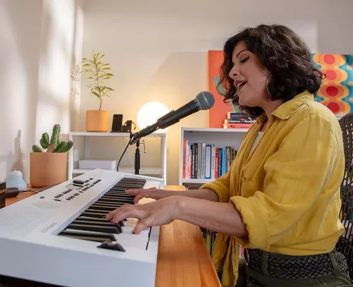 купить Цифровое пианино Roland GOKEYS5-WH в Кишинёве 