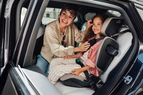 купить Автокресло Britax-Römer KIDFIX PRO Soft Taupe LUX в Кишинёве 