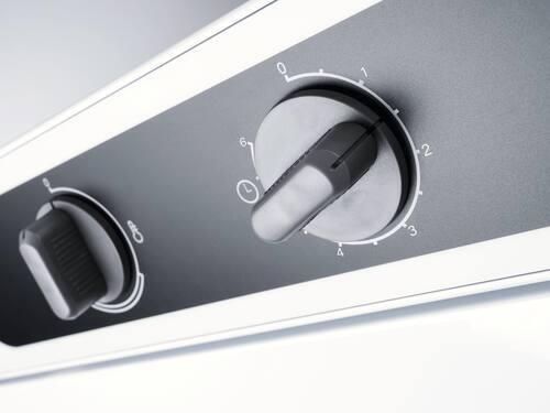 cumpără Dulap cu aburi pentru ingrijirea hainelor Miele Easy Dryer 1900 Extreme în Chișinău 