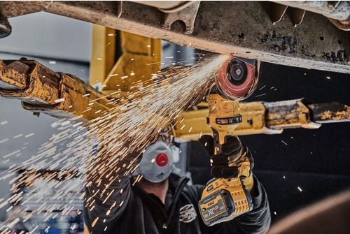 cumpără Polizor unghiular DeWalt CG418NT 125mm 54V (cu acumulator) în Chișinău 