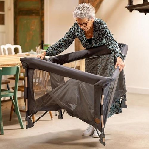 cumpără Țarc Maxi Cosi 2008043110 Patut pliabil 3in1 Swift, Beyond Graphite în Chișinău 