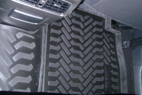 купить Коврик для автомобиля Aileron 61254 Nissan Tiida HB (C12) (2015-) в Кишинёве 