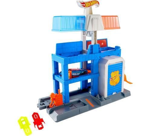 купить Машина Hot Wheels JHL74 Turnul Poliției City в Кишинёве 