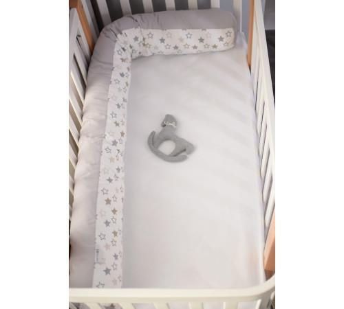 cumpără Pernă pentru gravide și mame care alăptează Veres VR 302.01.6 Подушка для кормления Comfort Long stars white-gray 170x52 în Chișinău 