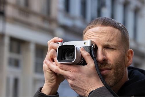 купить Фотоаппарат беззеркальный FujiFilm GFX100RF silver в Кишинёве 