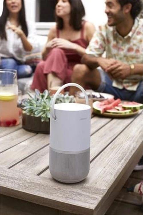 купить Колонка портативная Bluetooth Bose Portable Home Speaker, Silver в Кишинёве 