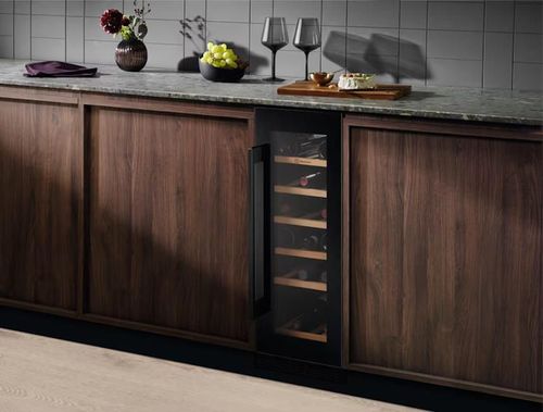 cumpără Frigider încorporabil pentru vin Electrolux EWUS020B5B în Chișinău 