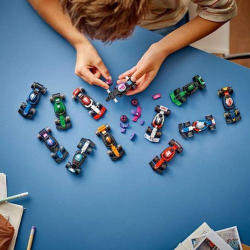 cumpără Set de construcție Lego 71049 Minifigures Mașini de curse de colecție F1 în Chișinău 