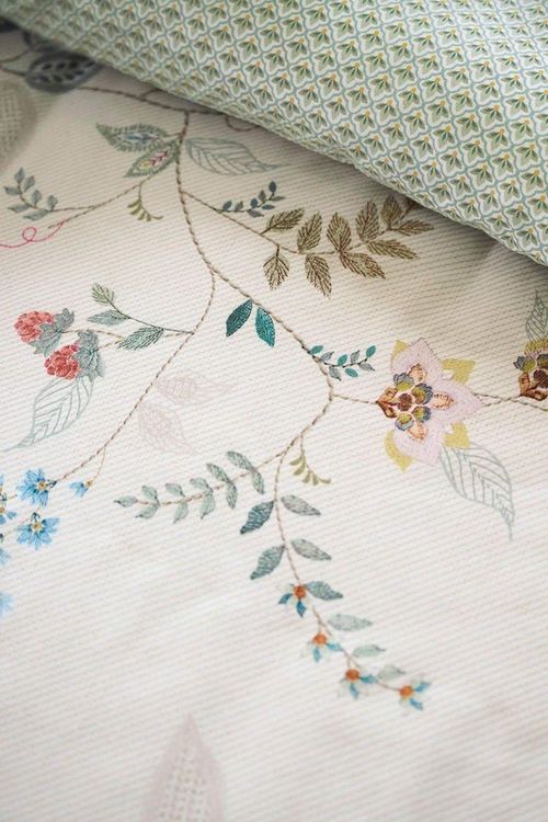 cumpără Textile de casă Pip Studio 329408 Kili Flower White 240x200/220 în Chișinău 