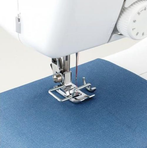 купить Швейная машина Brother KD144S White/Red в Кишинёве 