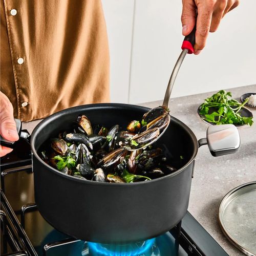 cumpără Căuș Tefal G3282343 Excellence +18cm 2,2l cu capac în Chișinău 