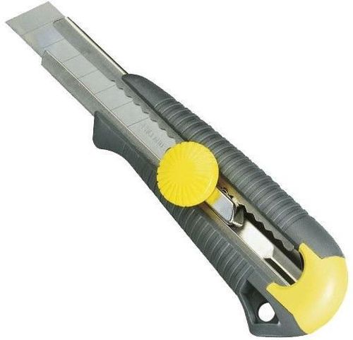 купить Ручной инструмент Stanley Нож с сегментированным лезвием 18 мм DynaGrip 0-10-418 в Кишинёве 