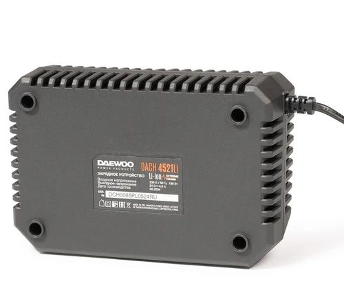 купить Зарядные устройства и аккумуляторы Daewoo DACH 4521Li 100W 21V 4.5A в Кишинёве 
