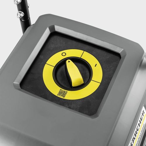 cumpără Aparat de spălat cu presiune mare Karcher 1.367-900.0 HD 6/15-4 M Classic New în Chișinău 