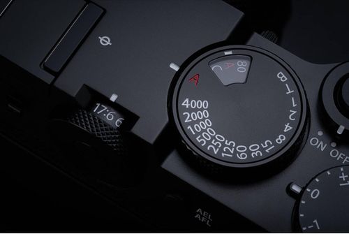 купить Фотоаппарат беззеркальный FujiFilm GFX100RF black в Кишинёве 