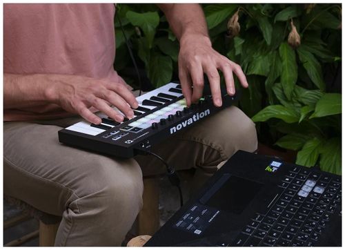 cumpără Accesoriu p/u instrumente muzicale Novation Launchkey Mini MK3 în Chișinău 