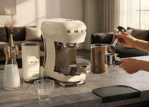 cumpără Espressor manual SMEG ECF12WHEU+MFF03 în Chișinău 