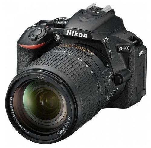 cumpără Aparat foto DSLR Nikon D5600 kit AF-S 18-140VR bk în Chișinău 